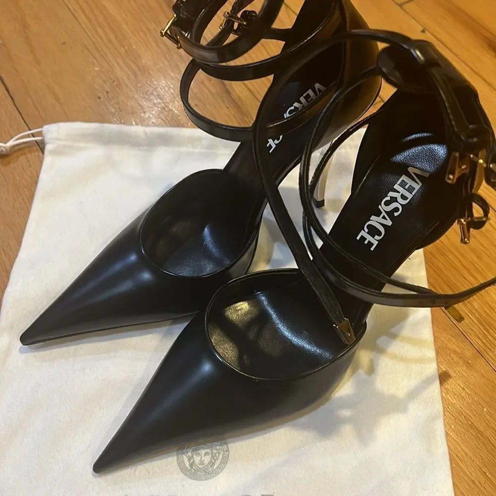 Versace Spiked Pin Point Pumps Black Women’s. - Picture 5 of 8
